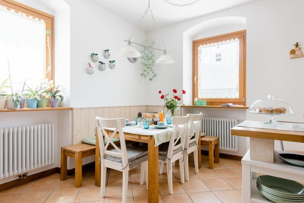 Ca Ulivi Bed & Breakfast Ala Exterior photo