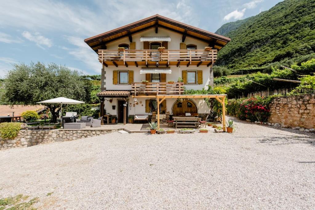 Ca Ulivi Bed & Breakfast Ala Exterior photo